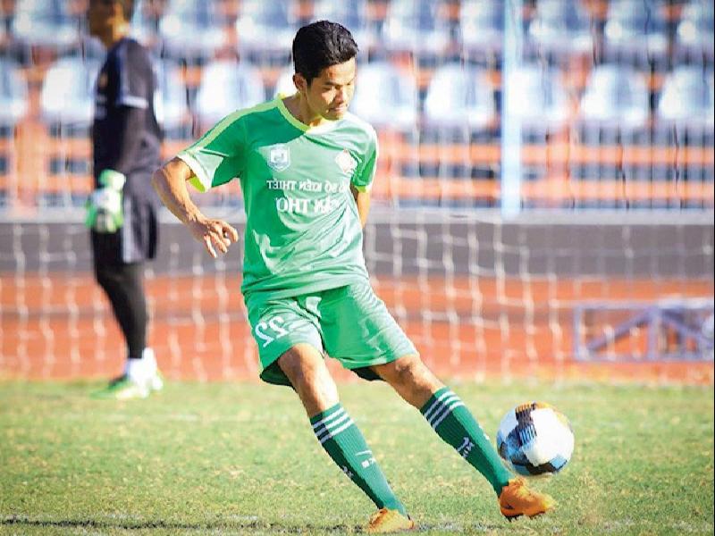 Cầu thủ bị nghi ngờ bán độ Nguyễn Văn Quân bất ngờ được giảm án