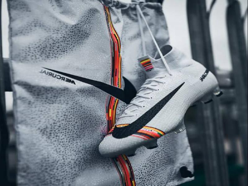 Nike Mercurial White Superfly LVL Up - Mbappe