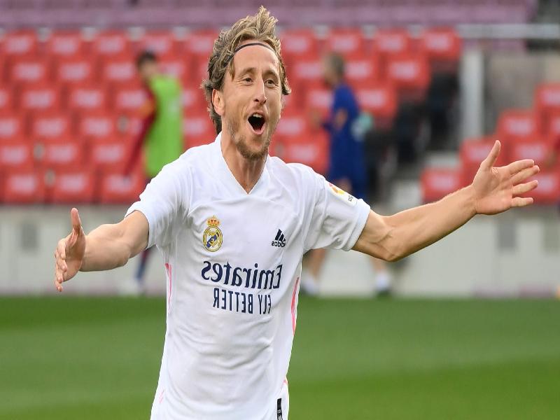 Công bố bảng lương của Luka Modric qua thời kỳ thi đấu