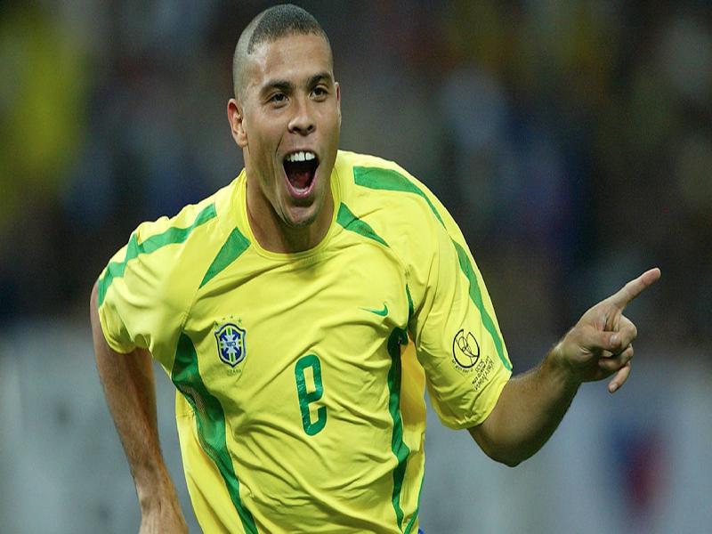 Ronaldo-Luis-Nazario-De-Lima-so-ao-bao-nhieu